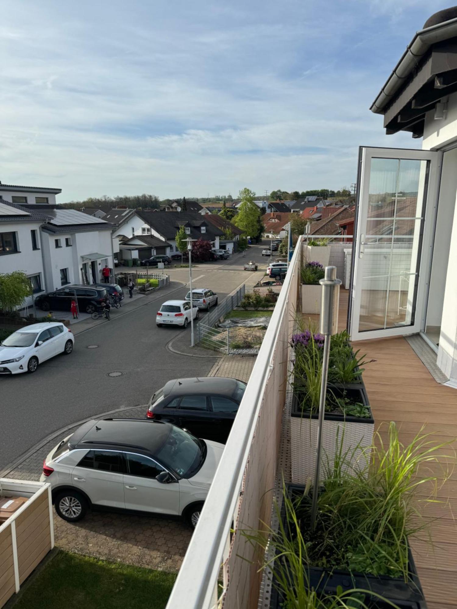 Spacy 3 Bedroom Plus Sleeping Couch Apartment Work&Travel Close To Heidelberg Dielheim Exterior photo